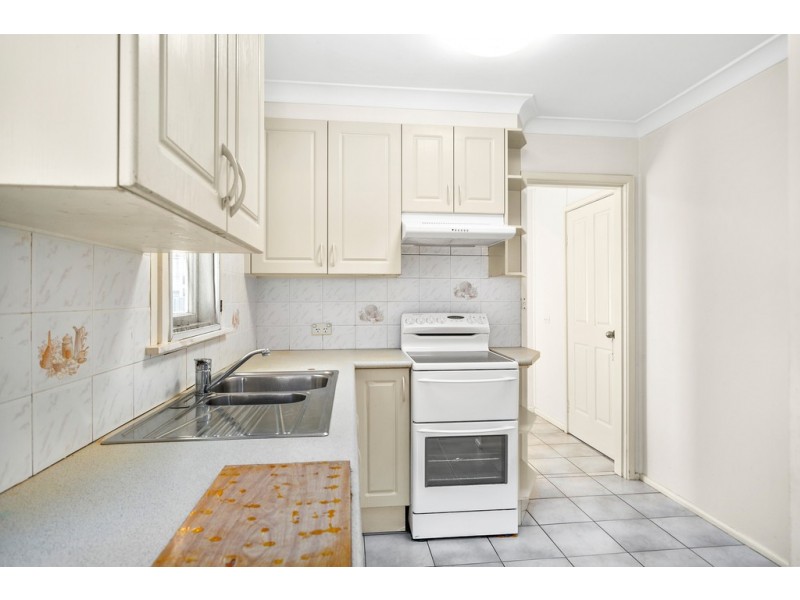 9 Day Street, Lake Illawarra NSW 2528