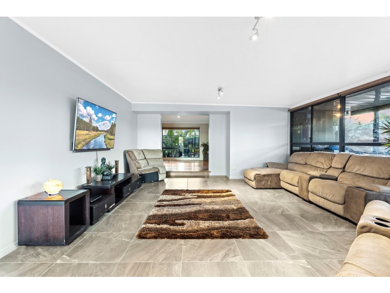 23 Scarborough Circuit, Albion Park NSW 2527