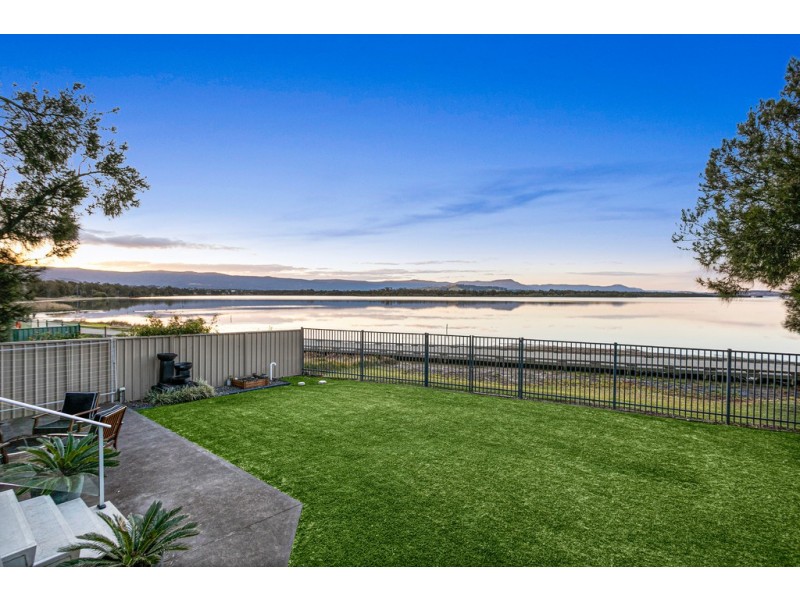 2/99 Koona Street, Albion Park Rail NSW 2527