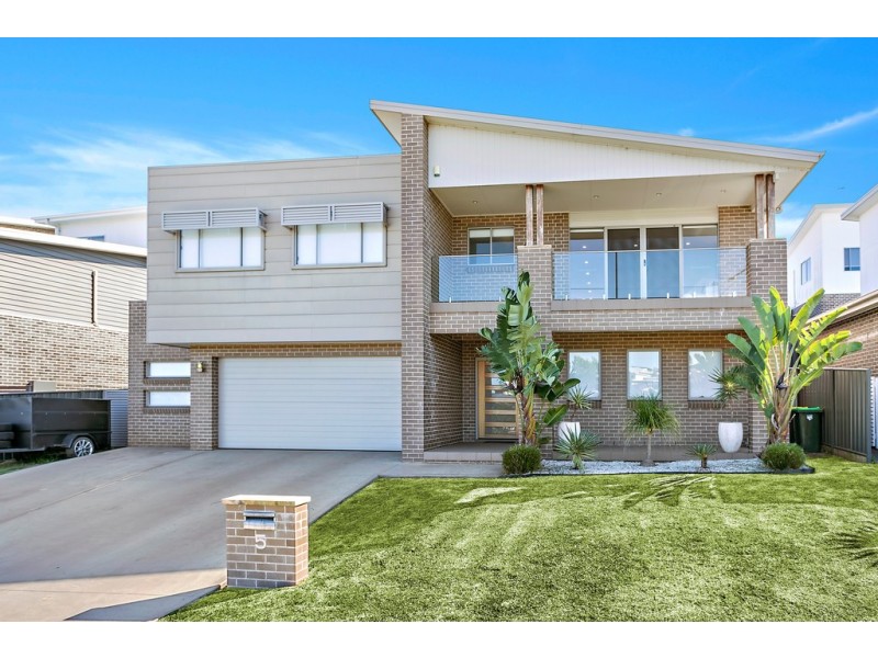 5 Rosemont Circuit, Flinders NSW 2529