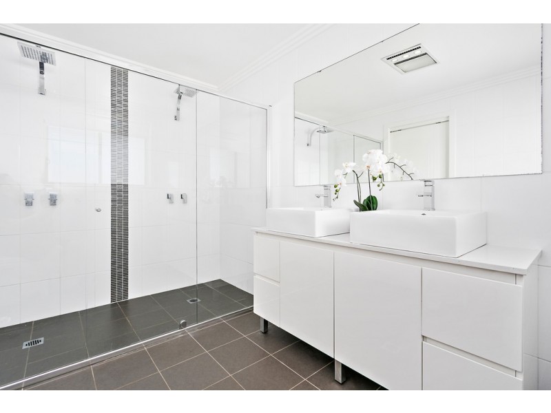 5 Rosemont Circuit, Flinders NSW 2529