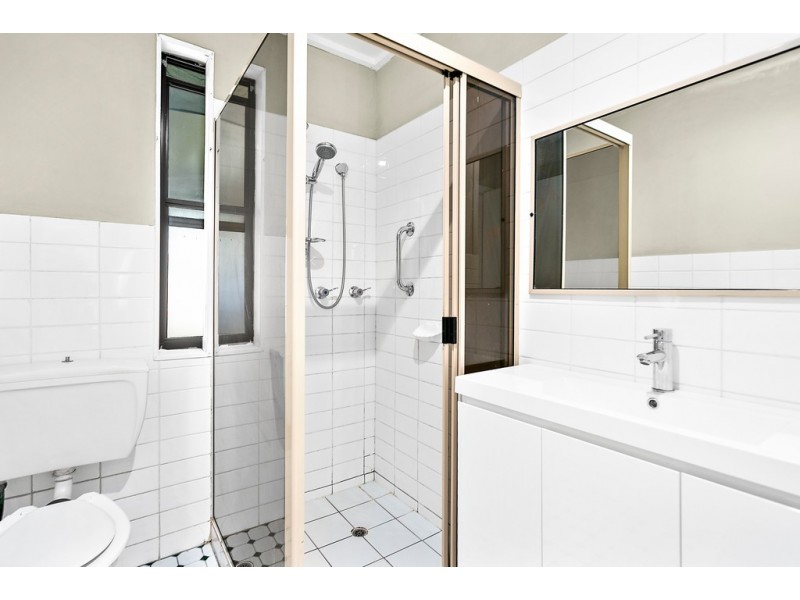 5 Alfred Crescent, Lake Illawarra NSW 2528