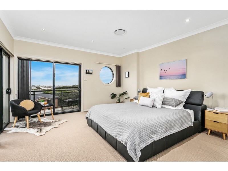 1 Hayman Crescent, Shell Cove NSW 2529