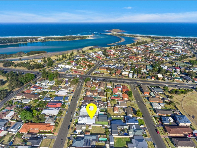 81 Pur Pur Avenue, Lake Illawarra NSW 2528