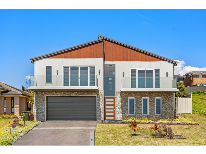 161 Shearwater Drive, Lake Heights NSW 2502