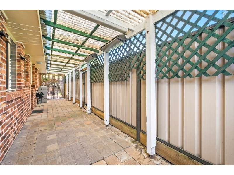 2/32 Mayfield Circuit, Albion Park NSW 2527