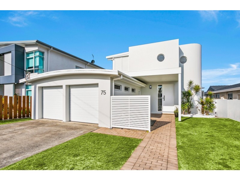 75 Little Lake Crescent, Warilla NSW 2528