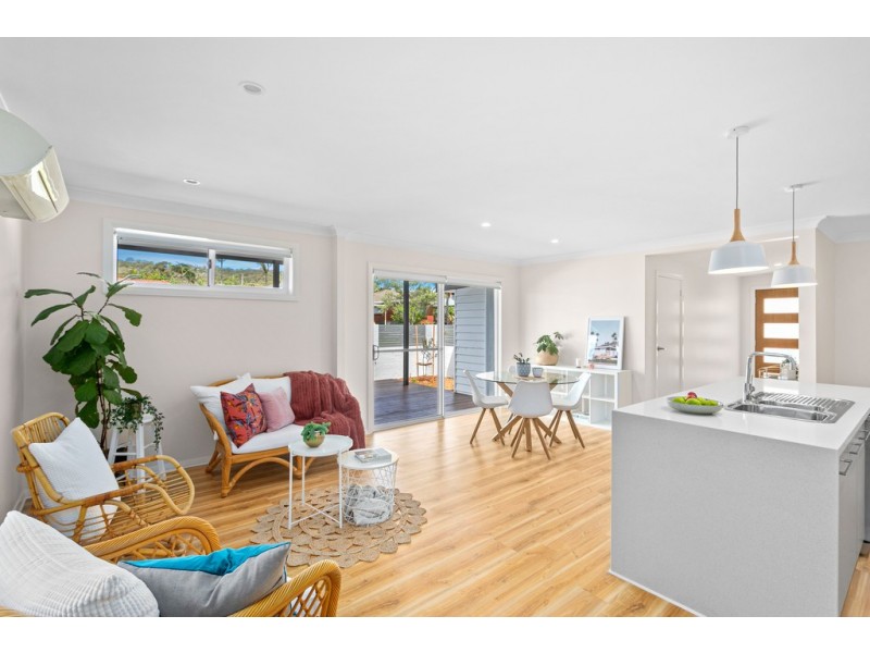 47 Ash Avenue, Albion Park Rail NSW 2527