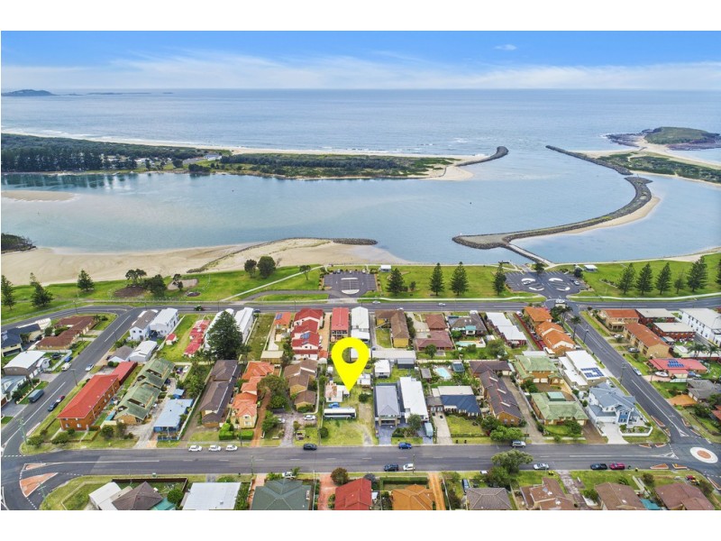 60 Pur Pur Avenue, Lake Illawarra NSW 2528
