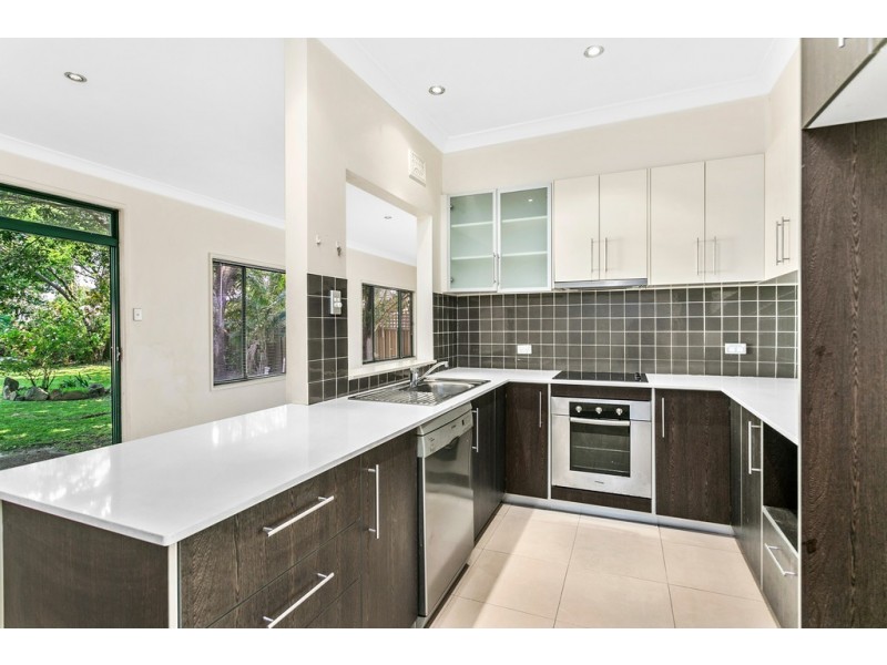 16 Terry Avenue, Warilla NSW 2528