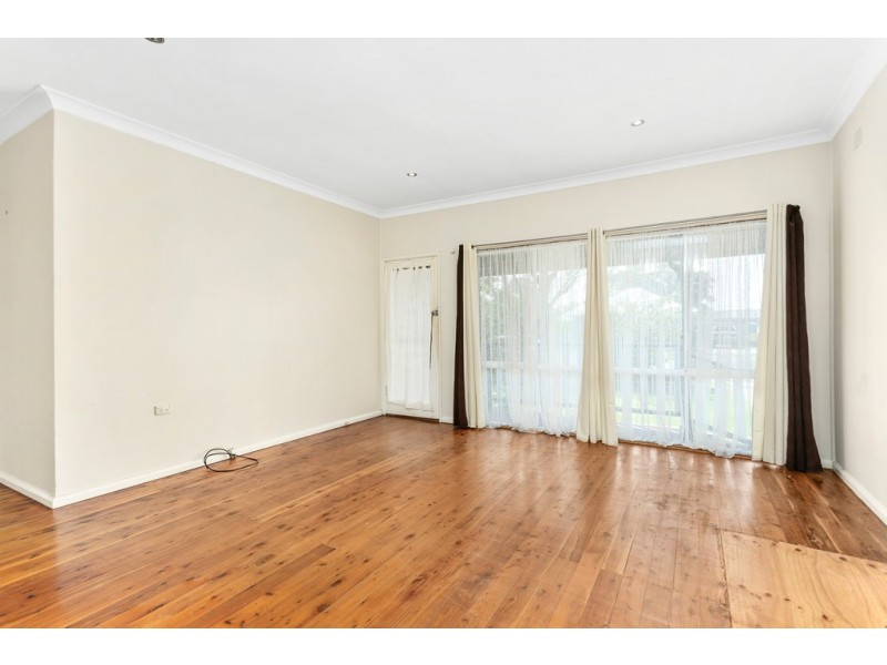 16 Terry Avenue, Warilla NSW 2528