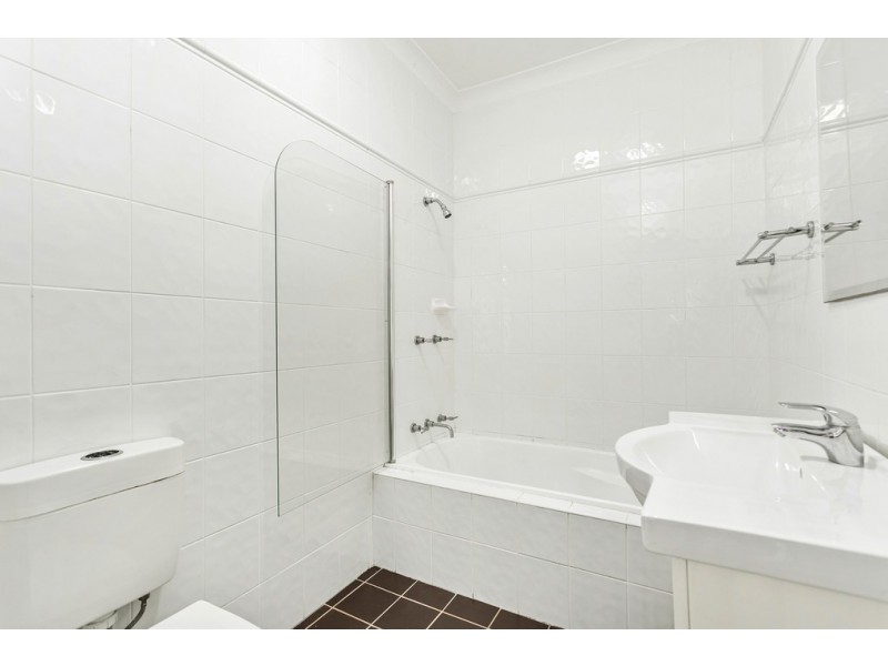 16 Terry Avenue, Warilla NSW 2528