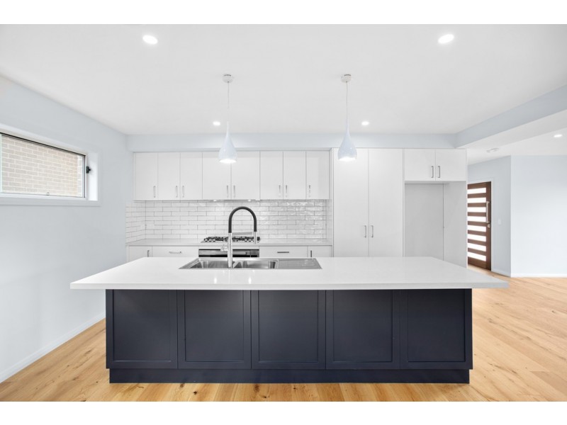 52 Oak Farm Road, Calderwood NSW 2527