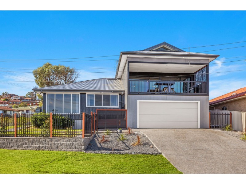 193 Northcliffe Drive, Berkeley NSW 2506