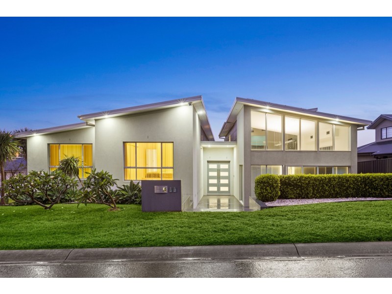 18 Cole Street, Kiama NSW 2533