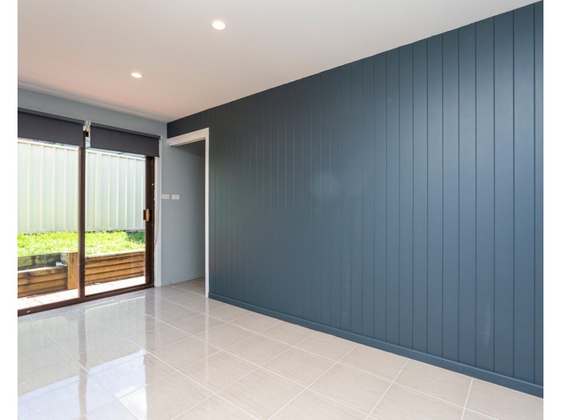 17A Lavis Drive, Mount Warrigal NSW 2528