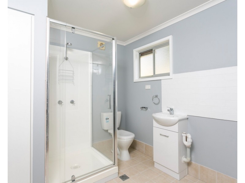 17A Lavis Drive, Mount Warrigal NSW 2528