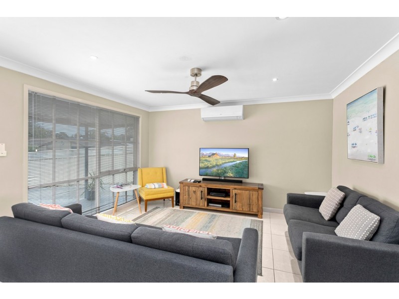 19 Birra Drive, Oak Flats NSW 2529