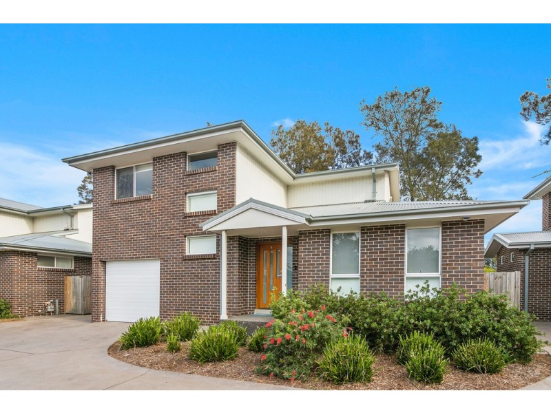 2/129 Koona Street, Albion Park Rail NSW 2527