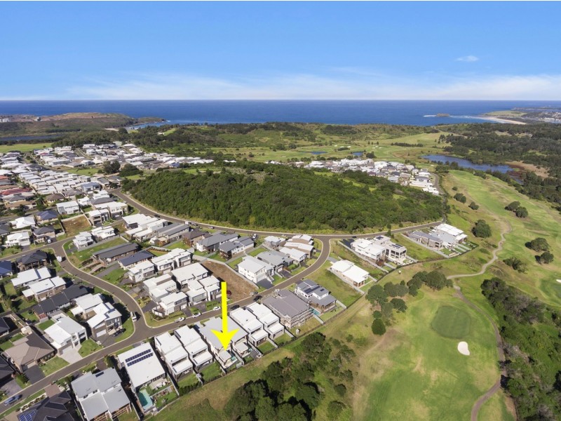 10 Glades Parkway, Shell Cove NSW 2529