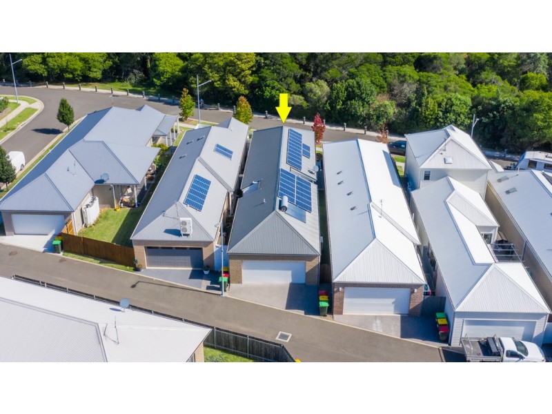 37 Curramore Terrace, Tullimbar NSW 2527