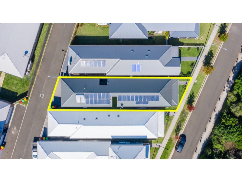 37 Curramore Terrace, Tullimbar NSW 2527