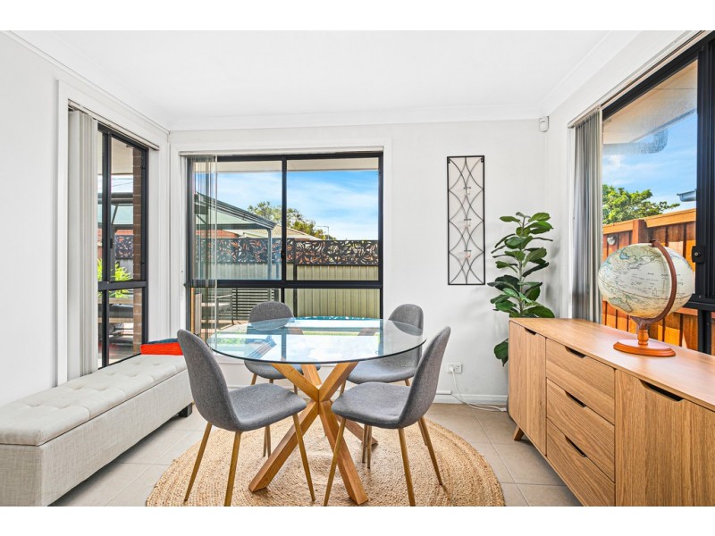 61 Churchill Circuit, Barrack Heights NSW 2528