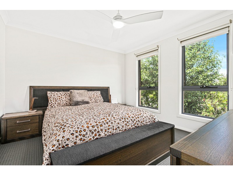 61 Churchill Circuit, Barrack Heights NSW 2528