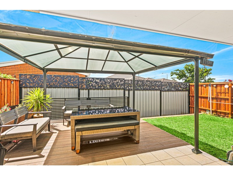 61 Churchill Circuit, Barrack Heights NSW 2528