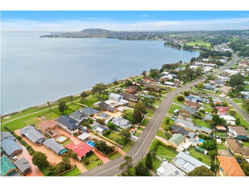 58B The Boulevarde, Oak Flats NSW 2529