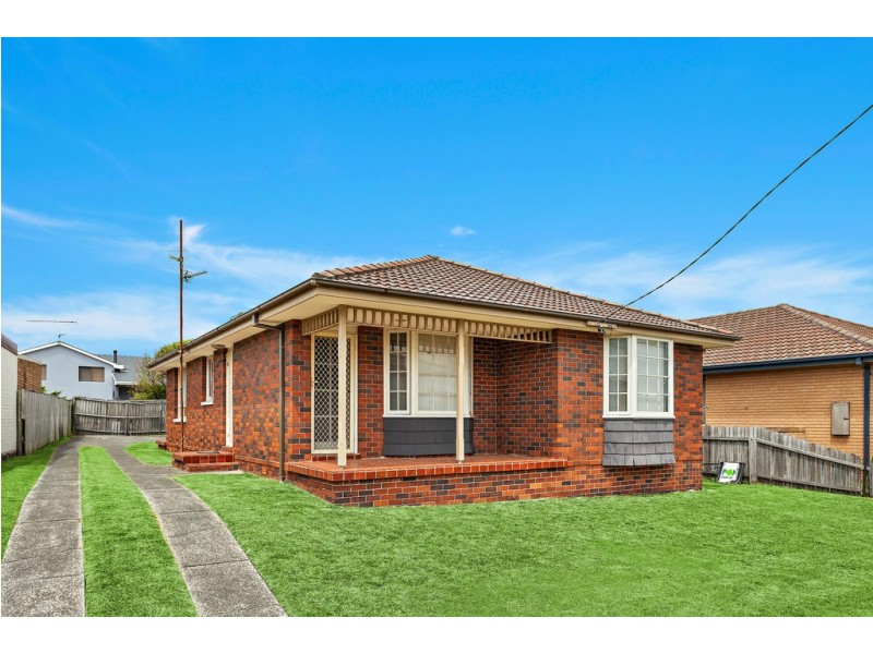 21 Osborne Parade, Warilla NSW 2528