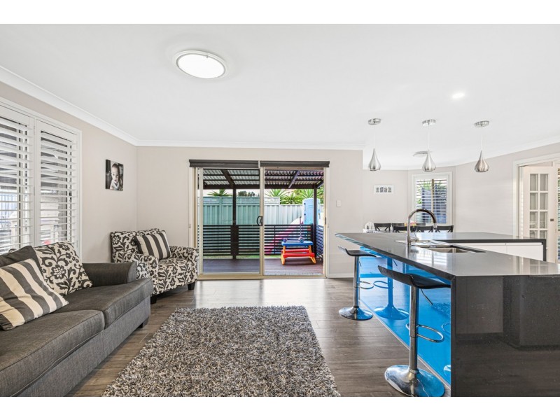 4 Danjera Drive, Albion Park NSW 2527