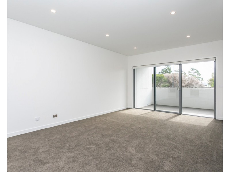 105/1 Evelyn Court, Shellharbour City Centre NSW 2529