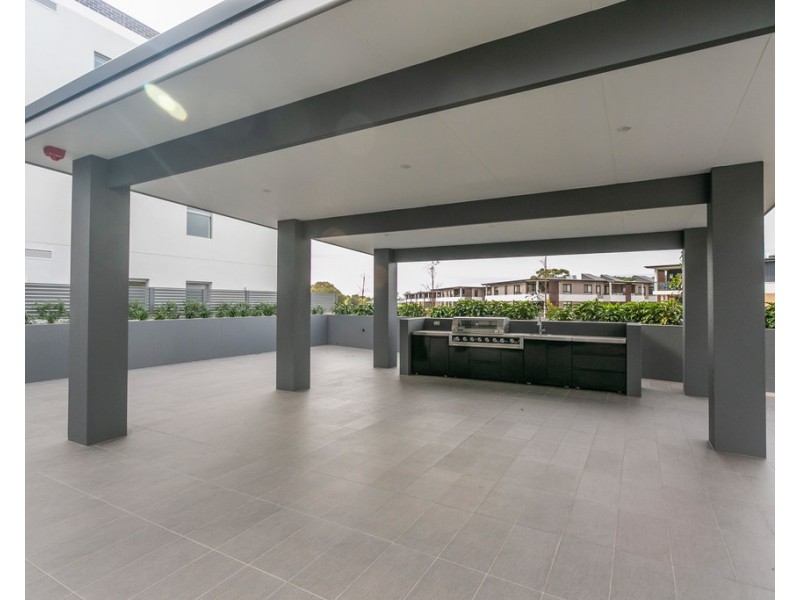 318/1 Evelyn Court, Shellharbour City Centre NSW 2529