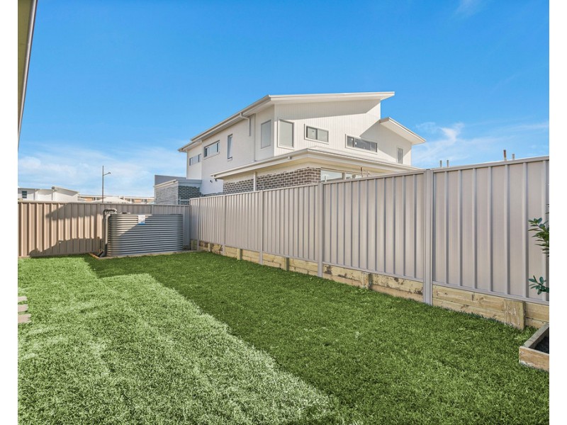 43 Brigantine Drive, Shell Cove NSW 2529