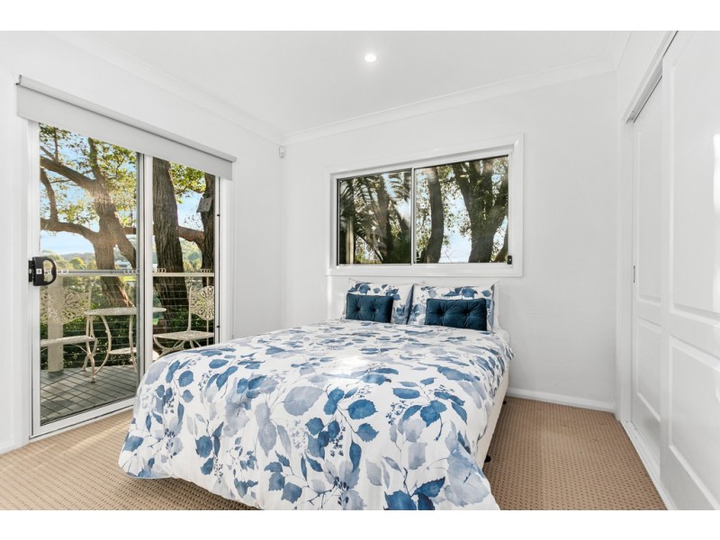 6 Beach Road, Shellharbour NSW 2529