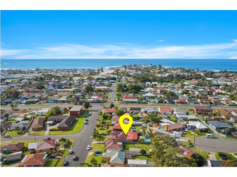 5 Roberts Avenue, Barrack Heights NSW 2528