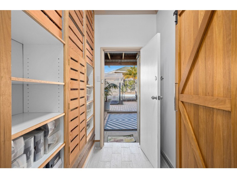 5 Roberts Avenue, Barrack Heights NSW 2528