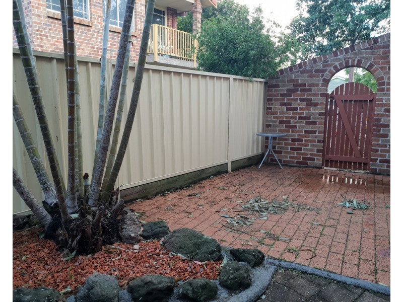1/46 Bateman Avenue, Albion Park Rail NSW 2527