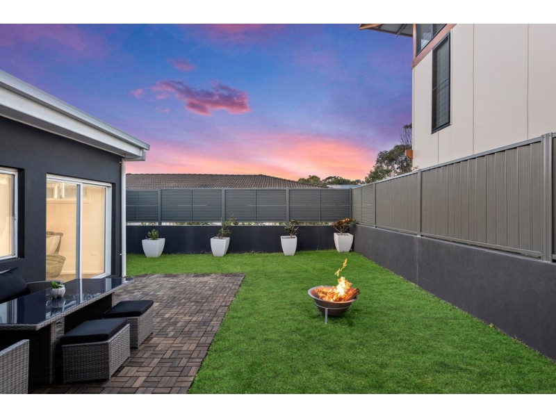 6 Headland Parade, Barrack Point NSW 2528