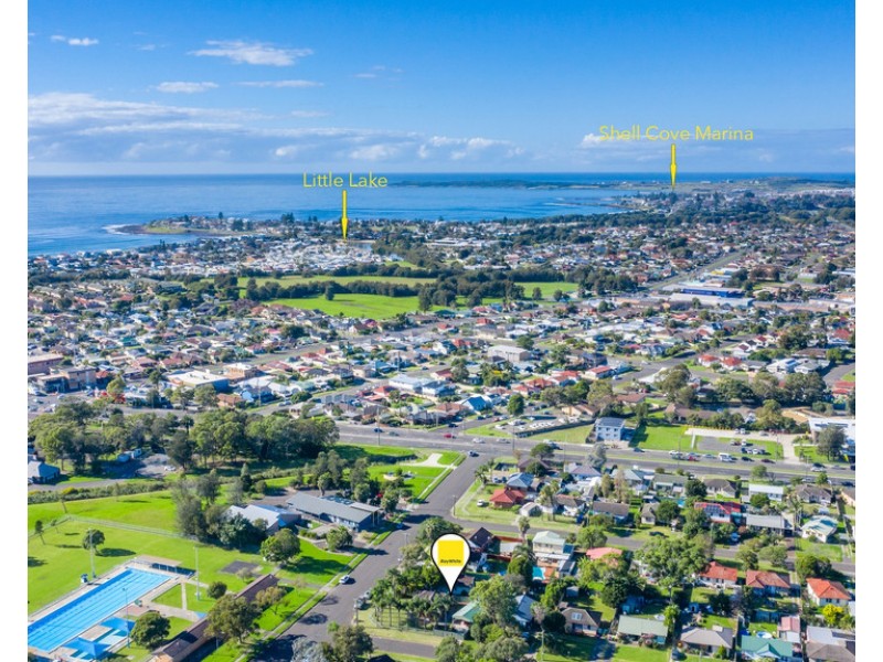 60 Benaud Crescent, Warilla NSW 2528