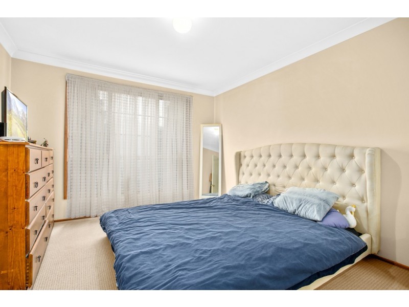 13 Gloucester Circuit, Albion Park NSW 2527