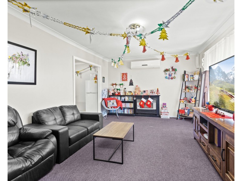9 Robyn Road, Albion Park Rail NSW 2527