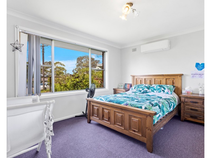 9 Robyn Road, Albion Park Rail NSW 2527