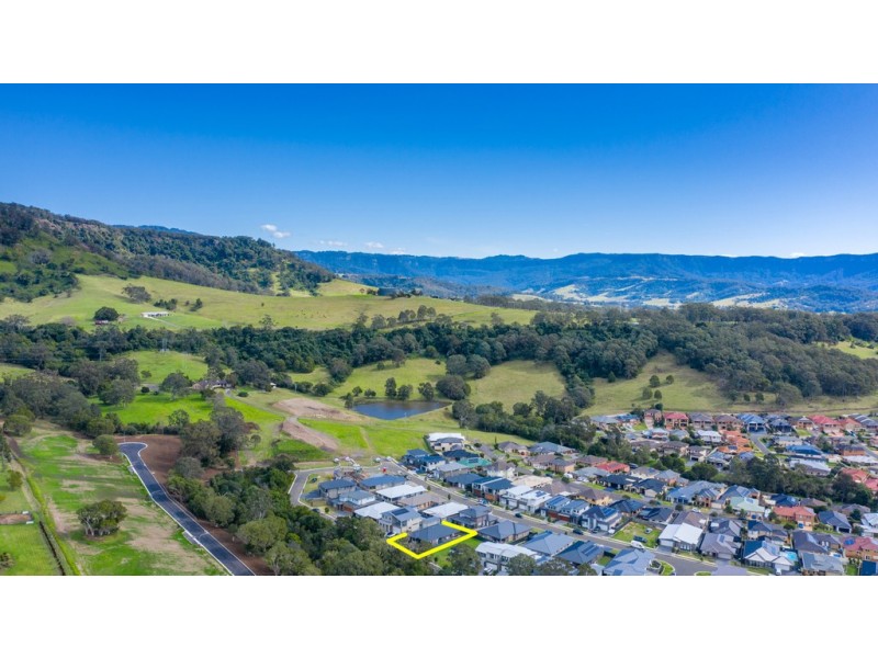 14 Nattai Crescent, Albion Park NSW 2527