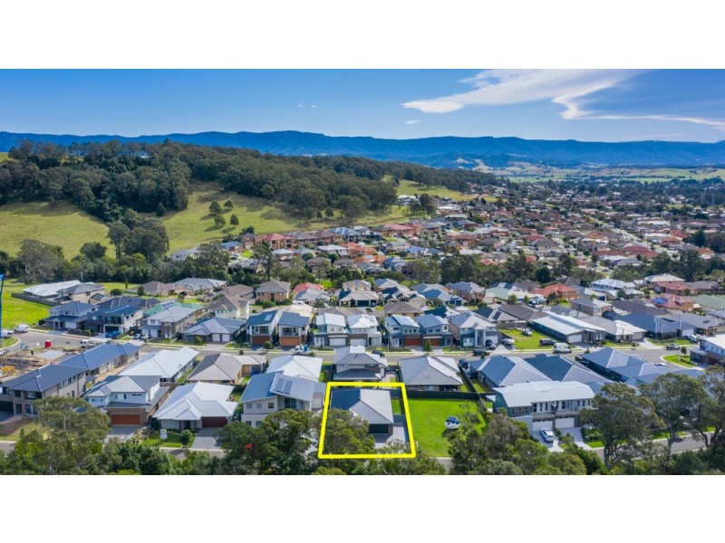 14 Nattai Crescent, Albion Park NSW 2527