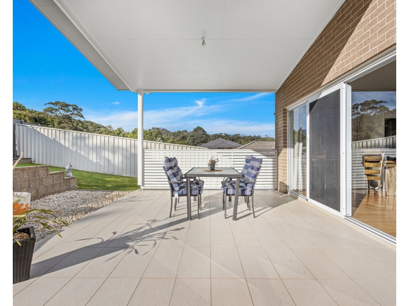 4 Muirfield Avenue, Shell Cove NSW 2529