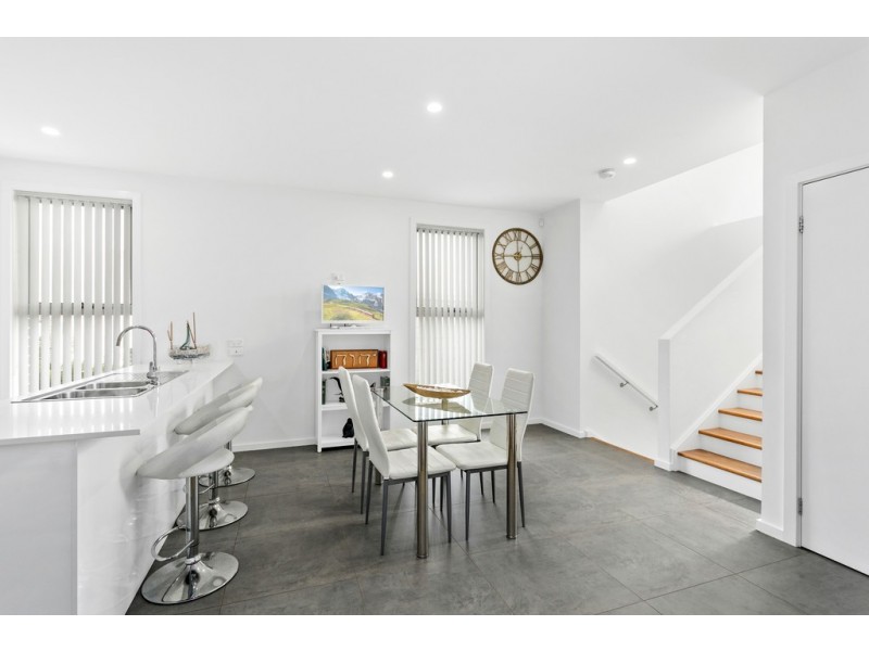 9 National Avenue, Shell Cove NSW 2529