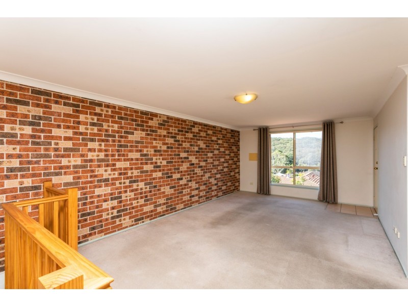 2/3 Panbula Place, Flinders NSW 2529