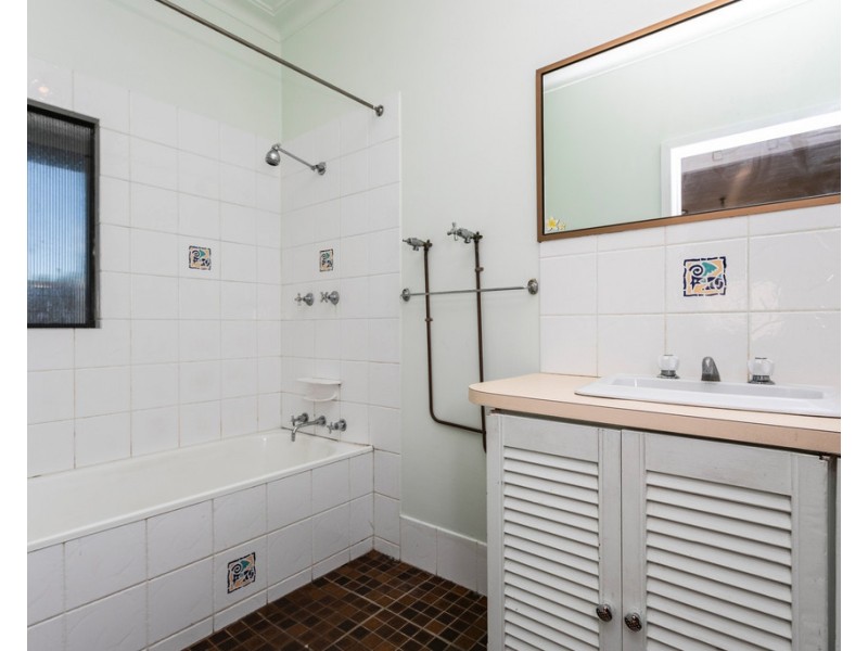 113 Princes Highway, Albion Park Rail NSW 2527